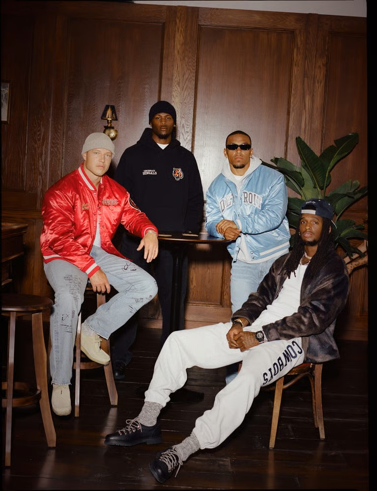 Abercrombie & Fitch Partners with Dallas Cowboys in Multi-Year Deal